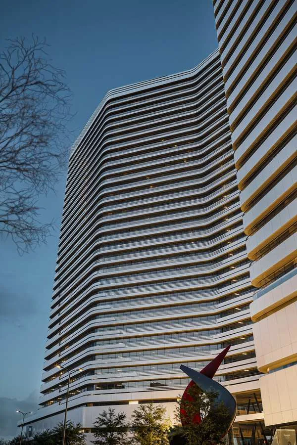 Commercial Towers — view 3