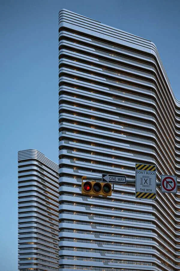 Commercial Towers — view 4